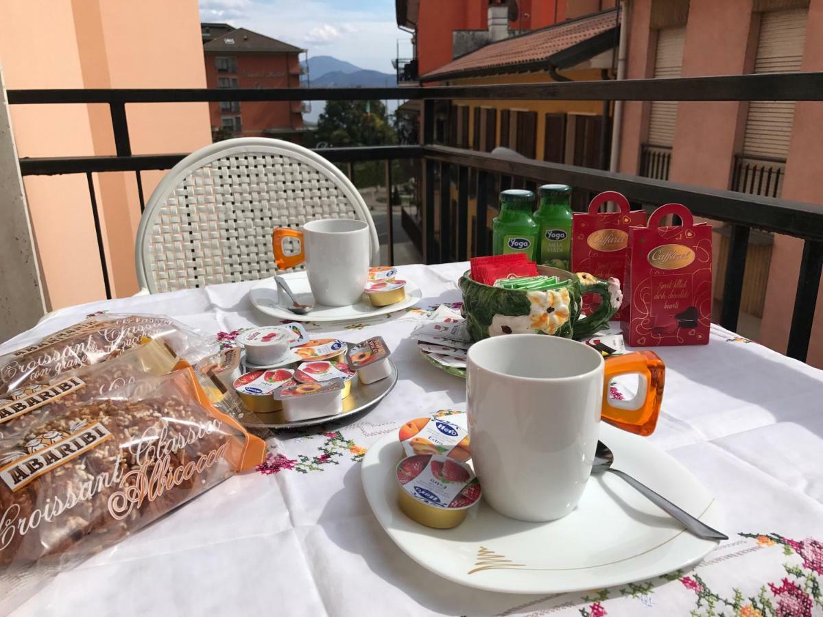 B&B Gloria Apartment Baveno Buitenkant foto
